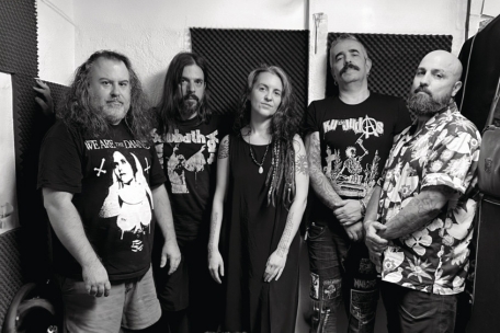 Sinistro / Alternative-Metal aus Portugal live in Differdingen