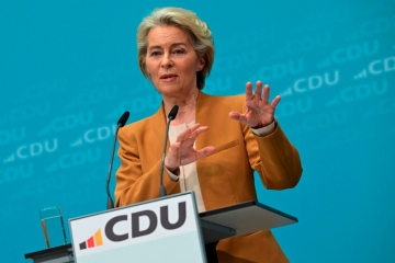 EU-Kommissionsspitze / Von der Leyen bewirbt sich für eine zweite Amtszeit 