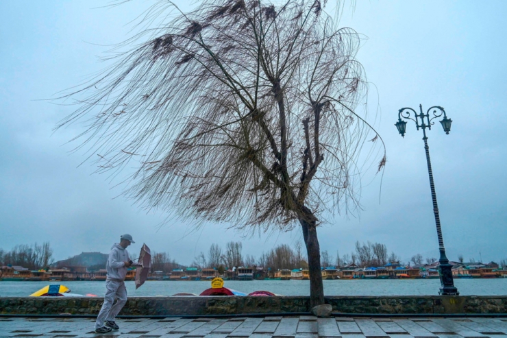 Warnstufe Gelb / Stürmischer Donnerstag erwartet – Meteolux warnt vor Hochwasser, Windböen und Regen