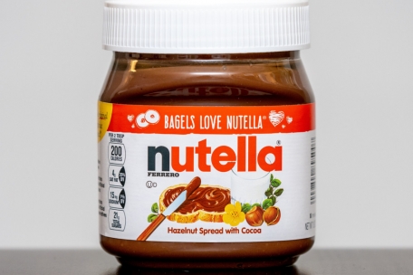 Welterfolg: Die häufig kritisierte Kalorienbombe Nutella, die es seit 60 Jahren gibt, soll nach fairen Prinzipien produziert werden