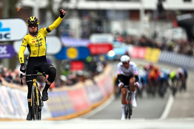 Radsport / Jumbo – Lease a Bike zu stark: Tratnik gewinnt Omloop Het Nieuwsblad – Kirsch 20. 