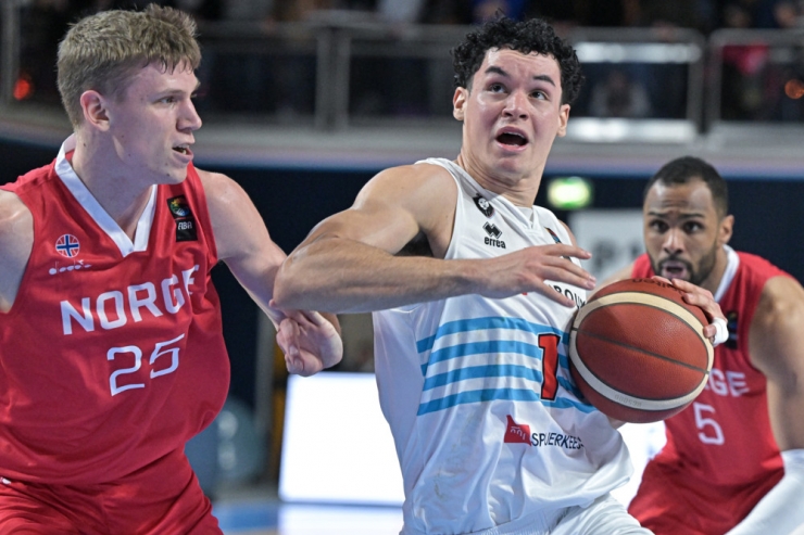 Basketball / Raus aus der Komfortzone: Malcolm Kreps spielt im Nationalteam eine immer größere Rolle