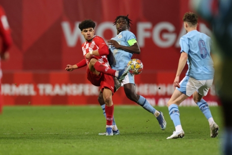 Erst Barça, jetzt City / Mainzer „Bruchweg Boys“ und ein Luxemburger mischen Europa auf