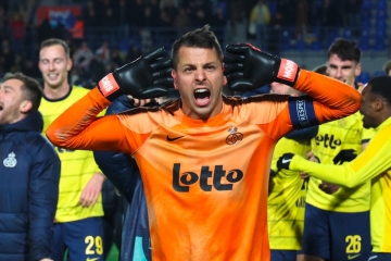 International / Das Ende einer „110-jährigen Durststrecke“: Anthony Moris steht im Pokalfinale