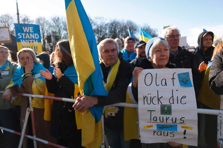 Abhörskandal / Deutsche Regierung will weiteren Schaden verhindern