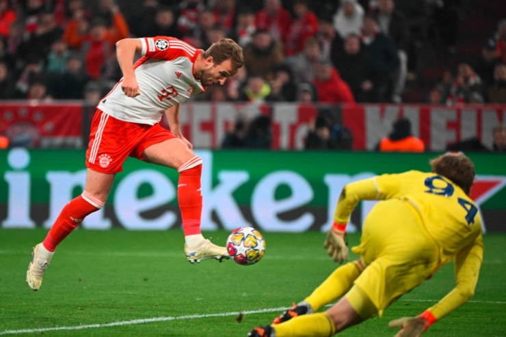 Champions League / Bayern und PSG souverän ins Viertelfinale