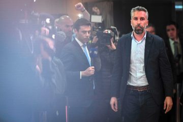 Kommentar / Der (fast) unerklärliche Machtwechsel in Portugal