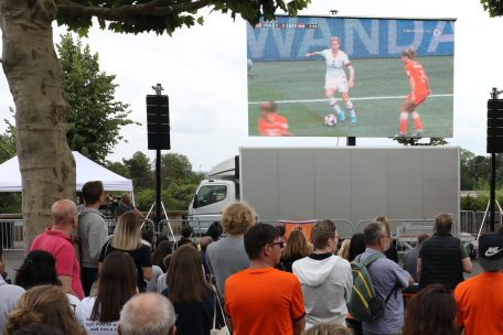Fußball / Public viewing des Play-off-Spiels Georgien - Luxemburg
