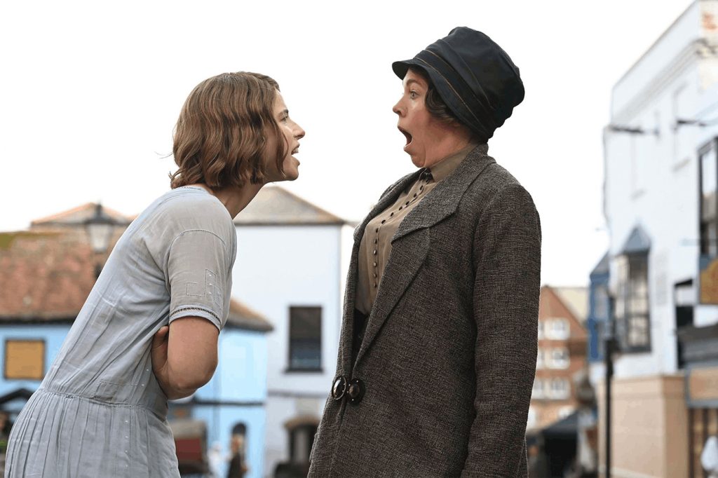 Kino / Ficken, Arsch und Zwirn! – „Wicked Little Letters“ von Thea Sharrock