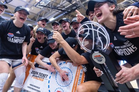 Auslands-Basketball / Der Gegner ist bekannt: Anne Simon und Maine treffen auf Ohio State