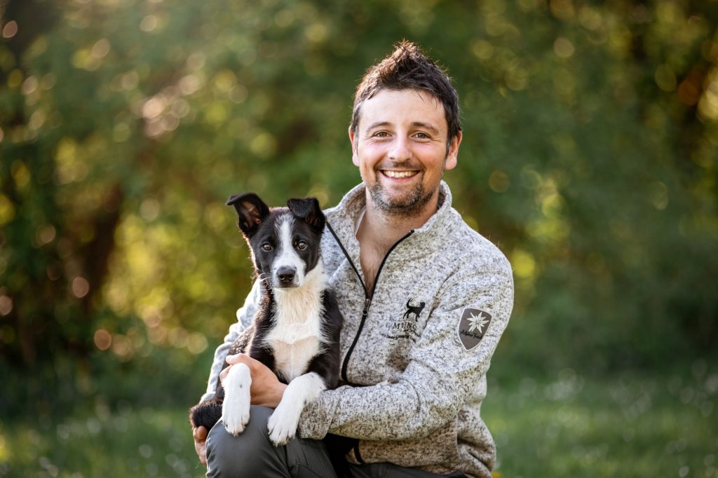 Haustiere / „Vorsicht ist besser als Nachsicht“: Hundetrainer Mike Peter gibt Tipps