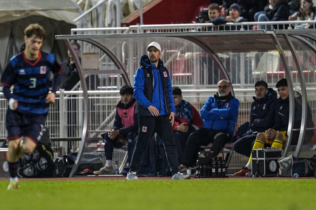 U21-EM-Qualifikation / „Rote Löwen“ wollen den „Three Lions“ das Leben in Bolton schwer machen