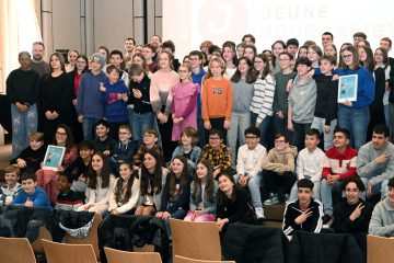 Preisüberreichung / „Fast food, fast travel, fast information, fast fashion“ – Zehn Jahre „Concours jeune journaliste“