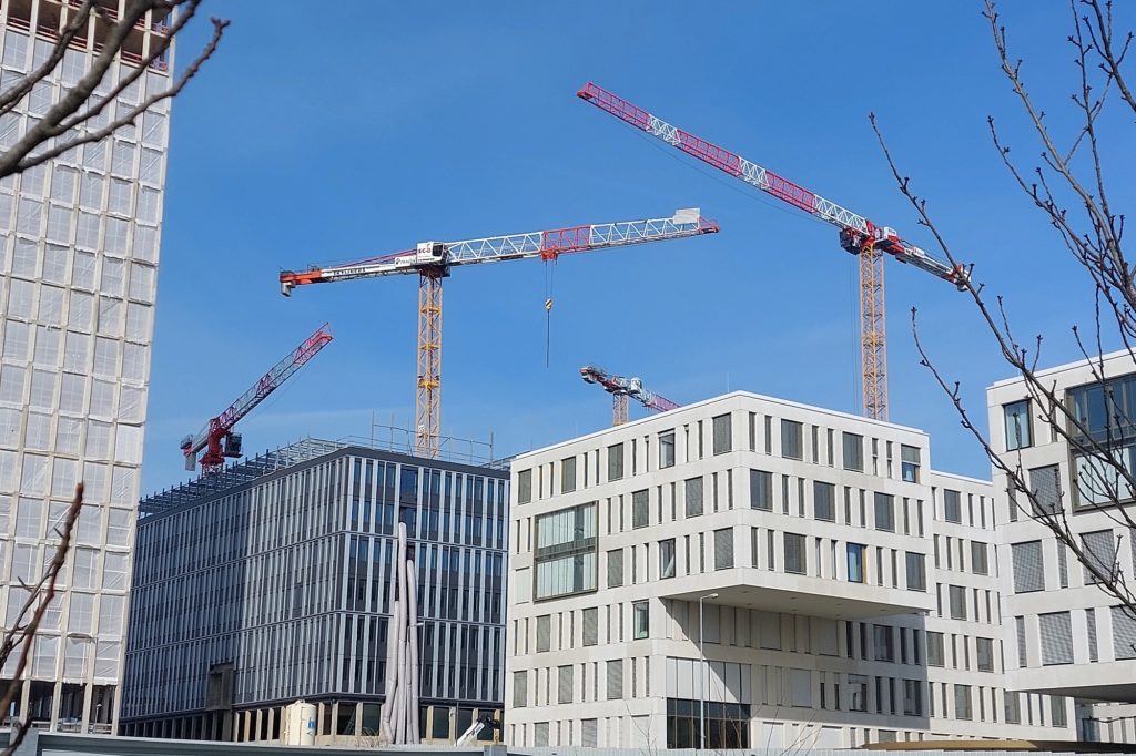 Konjunktur  / Die Luxemburger Wirtschaft stockt – starke Rückgänge im Bau- und im Finanzsektor
