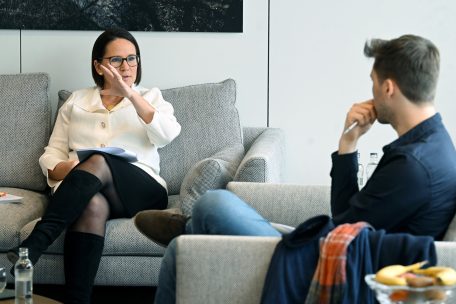 Für Mobilitätsministerin Yuriko Backes müssen „alle Verkehrsmittel miteinander verschmelzen“