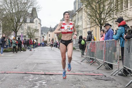 Leichtathletik / „Ousterlaf“ in Grevenmacher: Favoritensiege durch Gloden und Kindé 