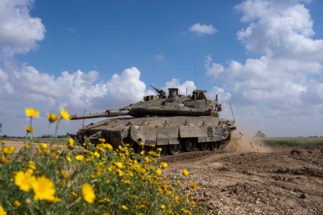 Leserforum / Wenn Krieg die Lösung ist, muss Frieden das Problem sein