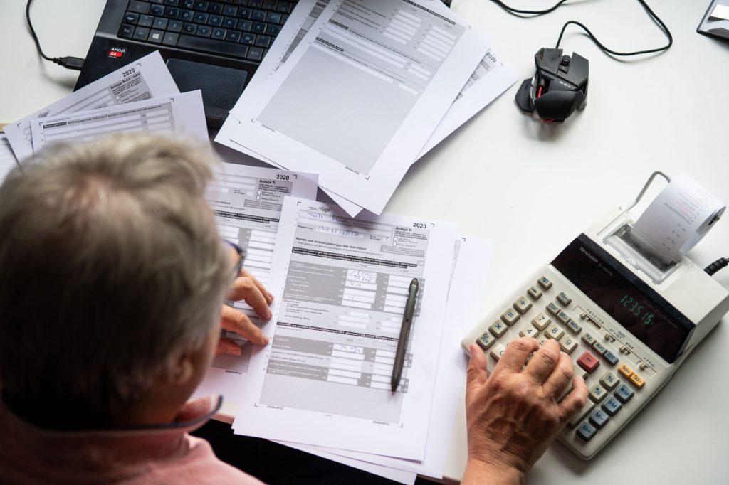 Les retraites: un enjeu de société fondamental (4) / Pour un financement élargi des pensions