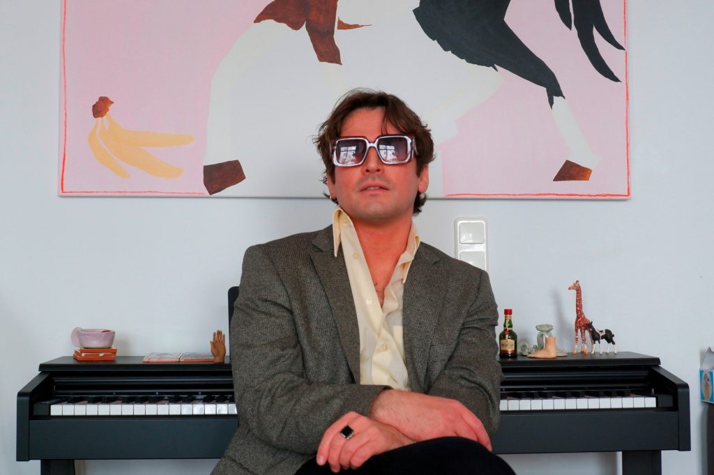 Artistes entre Luxembourg et Berlin / Alain Schumann: „L’humour permet de surmonter une expérience parfois abominable“