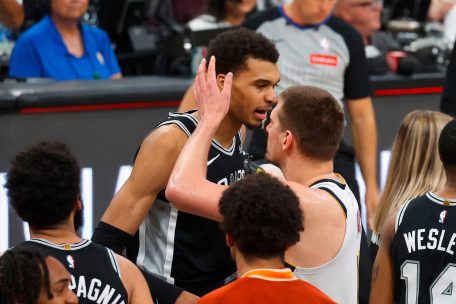 Basketball / Note eins nach erstem Lehrjahr: „Wunderkind“ Victor Wembanyama begeistert 