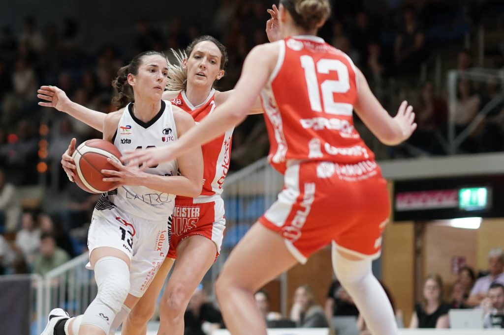 LBBL Damen / T71 dreht nach der Pause auf