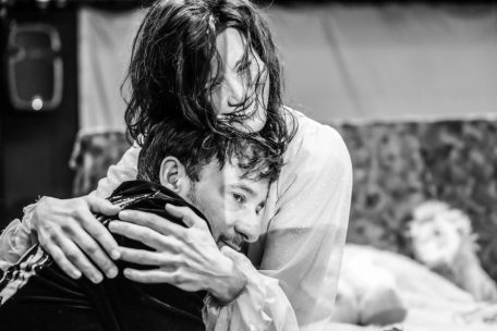 Im Theater / Über die Anorexie der Karen Carpenter