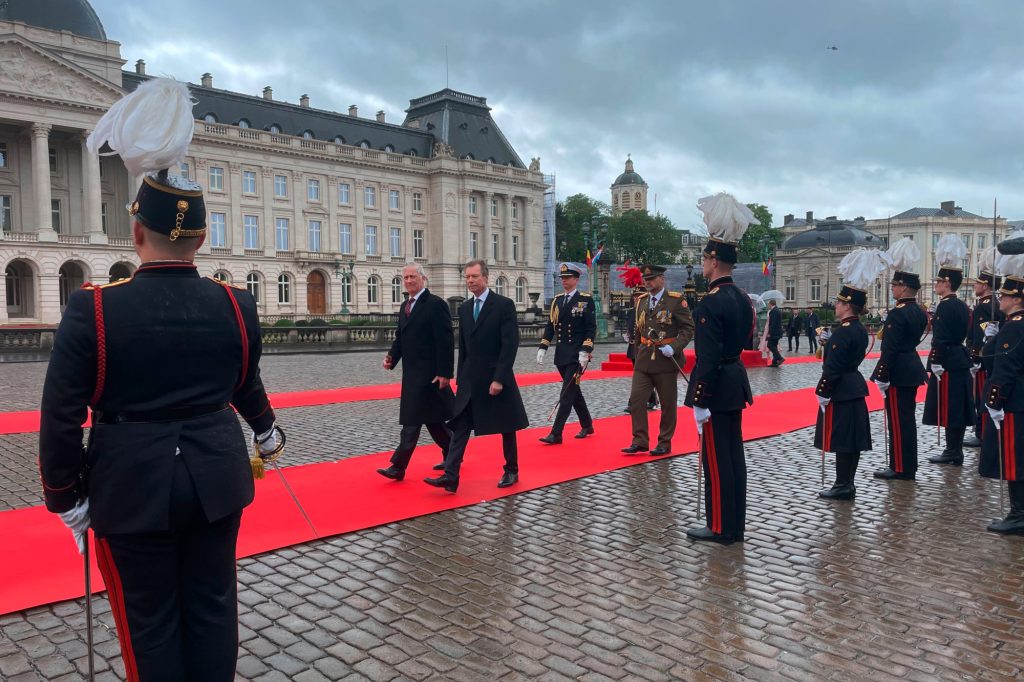Brüssel / Das offizielle Programm hat begonnen: Erster Tag des Staatsbesuchs in Belgien