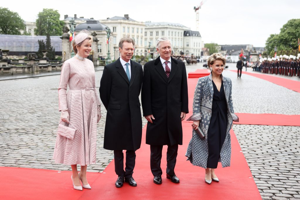 Brüssel / Freundschaft, ein Ständchen und viel Protokoll: Das war der erste Tag des Staatsbesuchs in Belgien