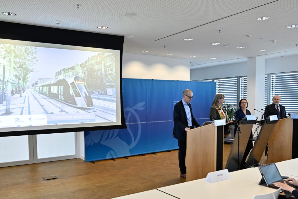 Tramausbau: Nord-Süd-Achse und nach Westen  / Zwei neue Linien bis 2035: Schienen auf der Arloner und Escher Straße 