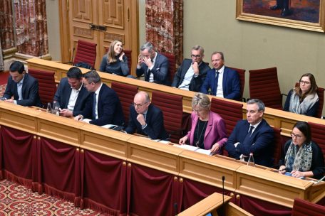 Editorial / Schongang nach Schonfrist: Wann kommt die Regierung in die Gänge?