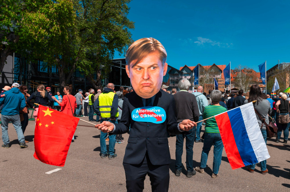 Deutschland / AfD-Europawahlkampf von Vorwürfen gegen Spitzenkandidaten überschattet