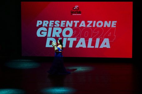 Radsport / Weg der Trauer: Die „Tragedia di Superga“ und der Giro-Start