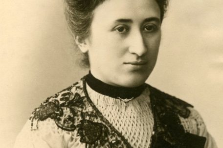 Schülerartikel / Une femme engagée: Rosa Luxemburg