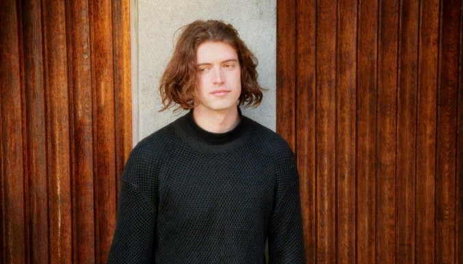 Premier roman / Bastien Hauser: „Ce qui m’intéresse ici, c’est la frontière où la science et la fiction se confondent“