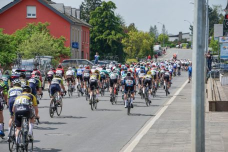 Radsport / Grand Prix Bob Jungels: elf luxemburgische Talente im internationalen Klassefeld