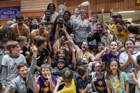 LBBL / Steinsel feiert zehnten Meistertitel