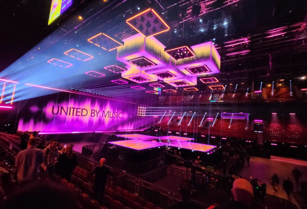 Kurz und knapp / Postkarten aus Malmö: Geschichten, wie sie der ESC schreibt