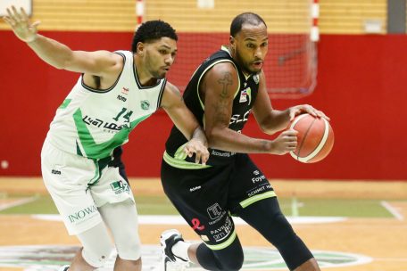 Billy McDaniel (r.) ließ auch mit fast 40 Jahren noch so manchen Gegner alt aussehen