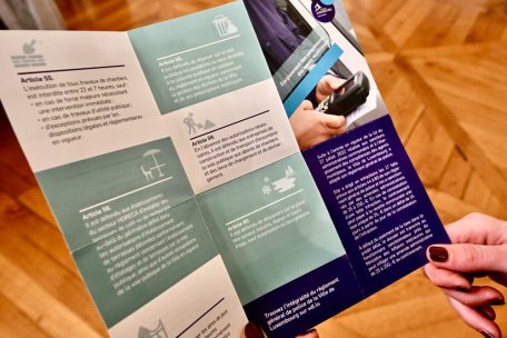 Ein Flyer – dessen Inhalt auch online abrufbar ist – erklärt, was erlaubt ist und was nicht