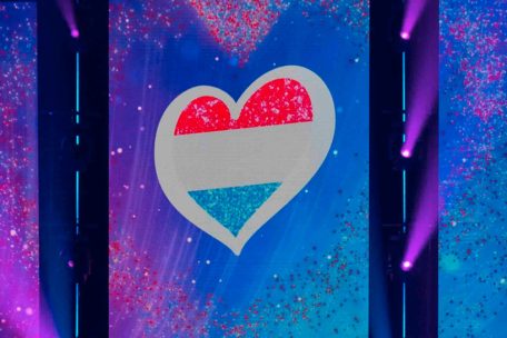 Der Politflüsterer / Furzen für Europa