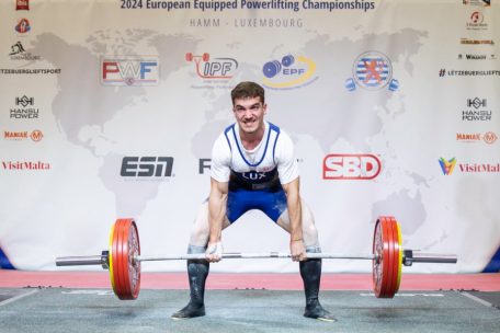 Equipped-Powerlifting-EM in Hamm / Das dreifache Körpergewicht auf dem Rücken: Vicente Santana ist Europameister
