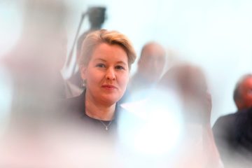 Deutschland / Tatverdächtiger nach Angriff auf Berliner SPD-Politikerin Giffey identifiziert