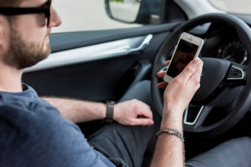 Hosingen / Handy am Steuer: Polizei erwischt zwölf Fahrer innerhalb einer Stunde