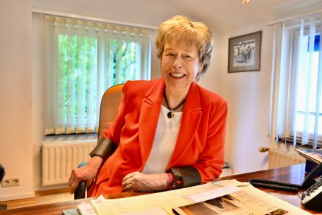 Amiperas-Generalsekretärin / Warum Edmée Anen nicht in eine Schublade passt