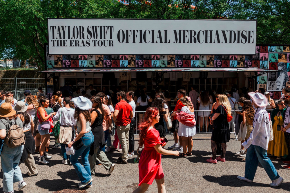 Spanien / US-Popkönigin Taylor Swift versetzte Madrid in den Ausnahmezustand