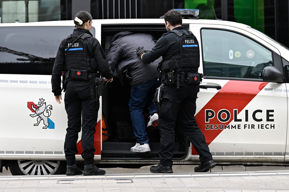Wiltz / Fahrverbot und Drogen: Polizei nimmt 22-jährigen Raser fest