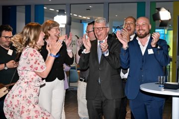 ADR-Wahlparty / „Ich kann es noch immer nicht richtig glauben“ – Fernand Kartheiser wird EU-Abgeordneter