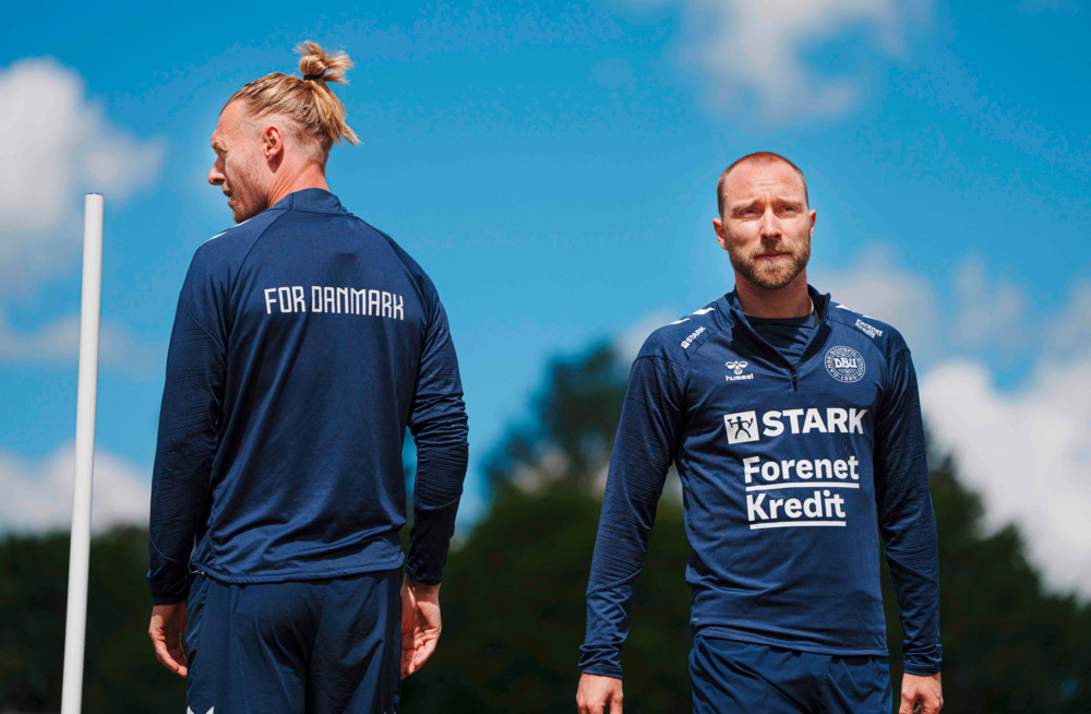 Fußball-Europameister / Hoffnungsträger mit Defibrillator: Eriksens Rückkehr auf die EM-Bühne
