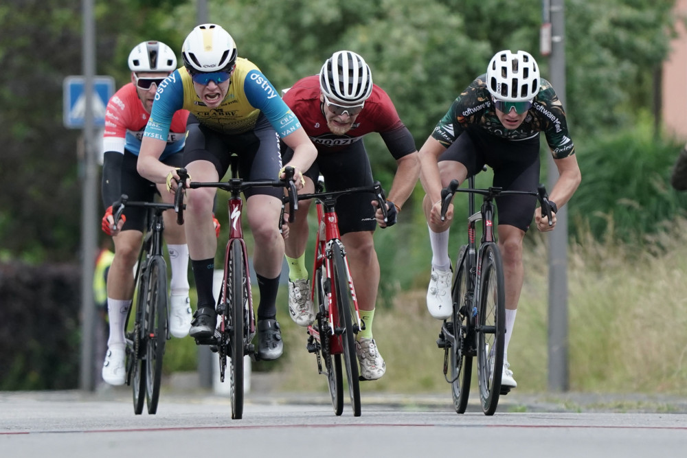 Radsport / In Bartringen: Überraschungssieg durch Junior Arnaud Noirhomme
