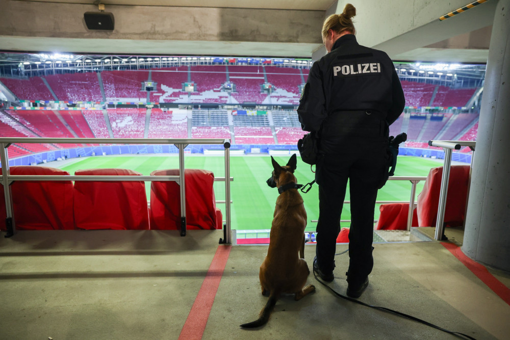 Leipzig / Auf frischer Tat ertappt: Portugiesischer Polizist erkennt in Leipzig Taschendieb wieder